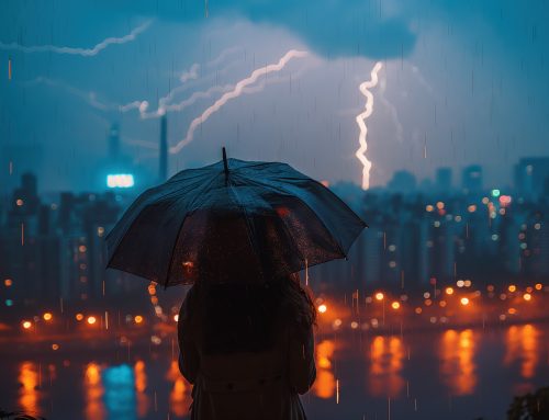 Defesa Civil alerta para chuvas intensas e ventos fortes neste fim de semana